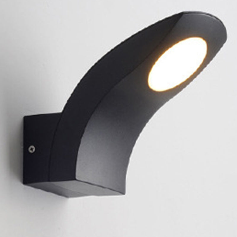 Modern Minimalist Curved Aluminum LED Waterproof Outdoor Wall Sconce Lamp For Garden