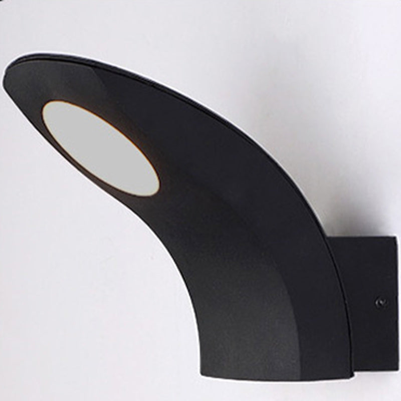 Modern Minimalist Curved Aluminum LED Waterproof Outdoor Wall Sconce Lamp For Garden