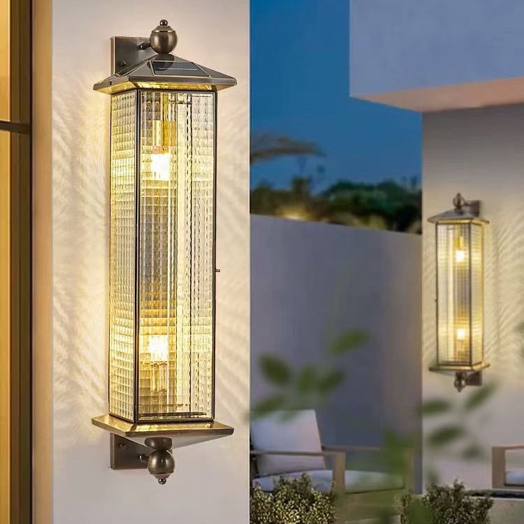 Zeitgenössische Luxus Messing Säule gehärtetem Glas Schatten 2-Licht Outdoor Wandleuchte Lampe für Garten 