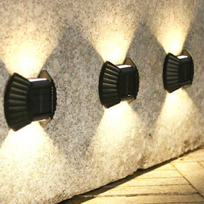 Contemporary Industrial ABS Shell Up And Down Illuminated LED Solar Wall Sconce Lamp For Outdoor Patio