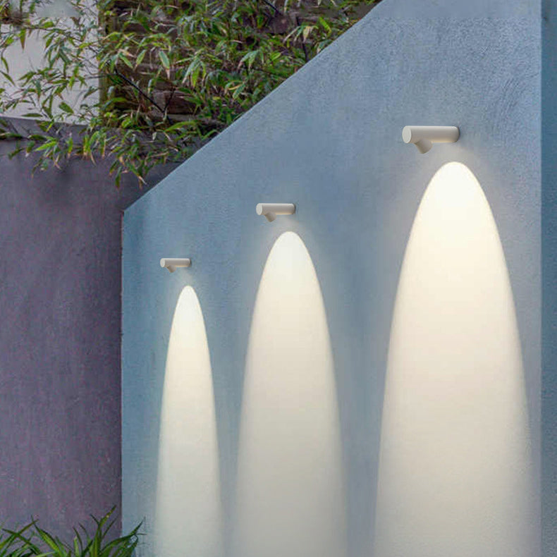 Moderne minimalistische wasserdichte Dreieck-Halbkreis-Druckguss-Aluminium-PC-LED-Wandleuchte für die Terrasse im Freien 