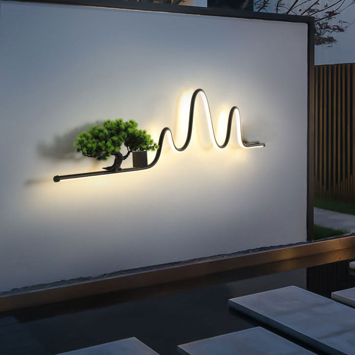 Moderne minimalistische wasserdichte Dreieck-Halbkreis-Druckguss-Aluminium-PC-LED-Wandleuchte für die Terrasse im Freien 