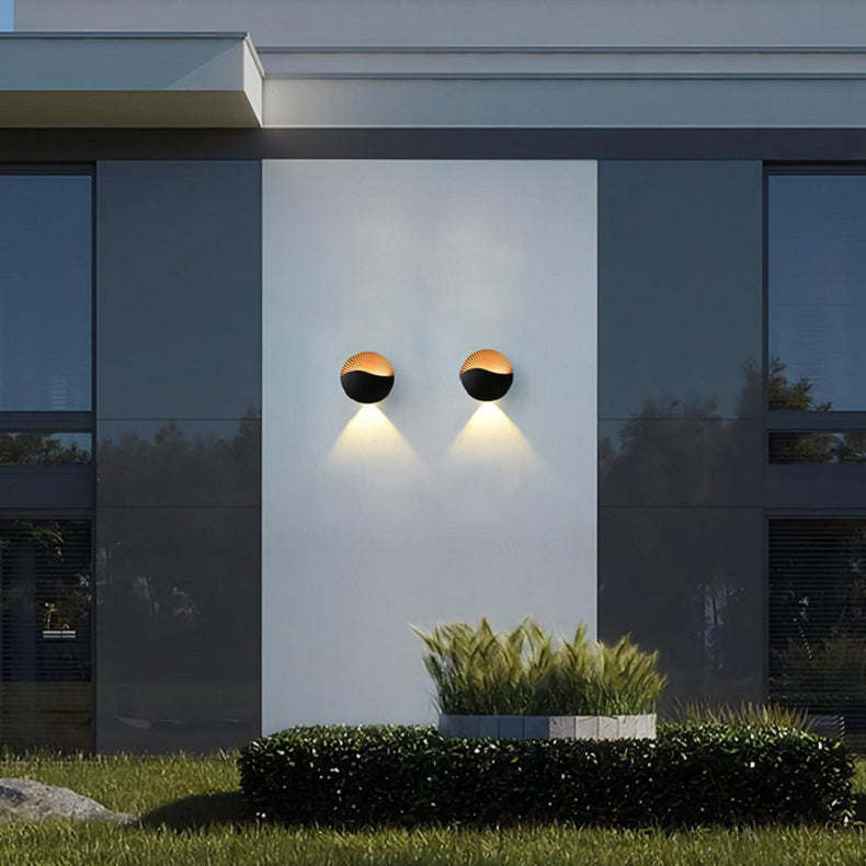 Modern Simplicity Aluminum PC Round LED Outdoor Wall Sconce Lamp For Garden