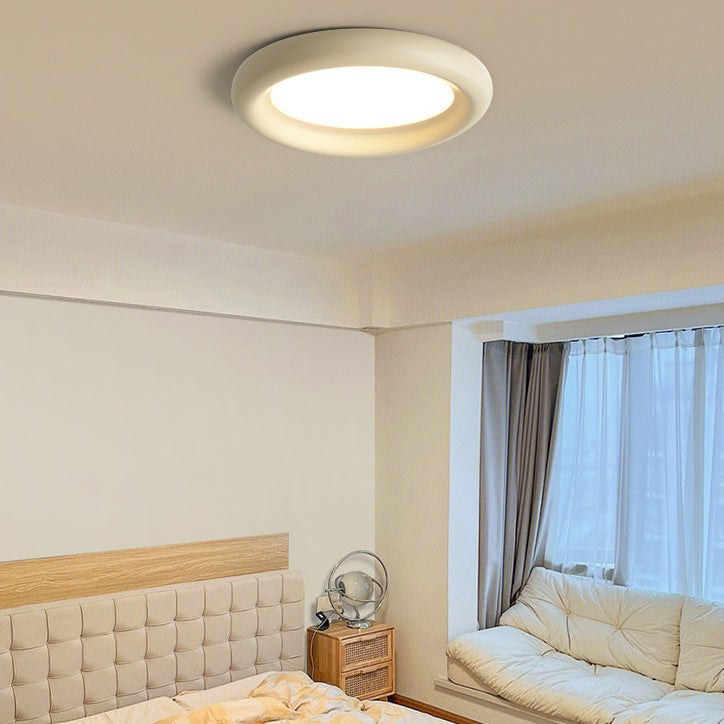 Contemporary Scandinavian Resin Oval LED Flush Mount Ceiling Light For Living Room