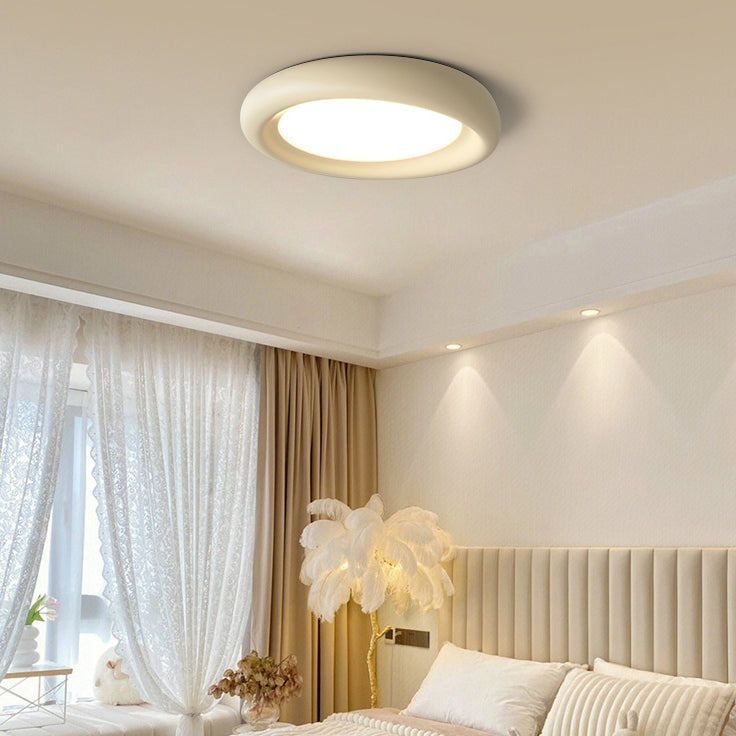 Contemporary Scandinavian Resin Oval LED Flush Mount Ceiling Light For Living Room