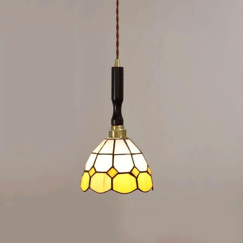 Traditional Tiffany Checkered Patchwork Stained Glass Brass 1-Light Pendant Light For Bedroom