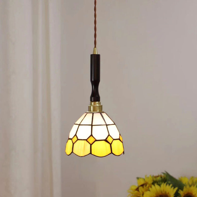 Traditional Tiffany Checkered Patchwork Stained Glass Brass 1-Light Pendant Light For Bedroom