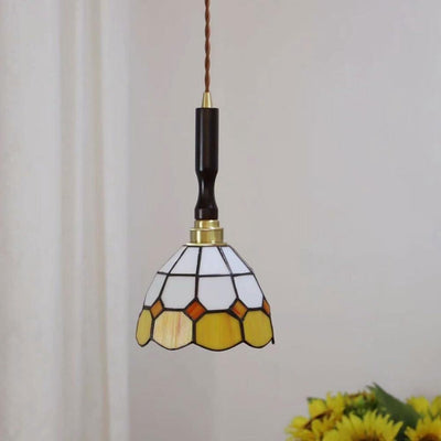 Traditional Tiffany Checkered Patchwork Stained Glass Brass 1-Light Pendant Light For Bedroom