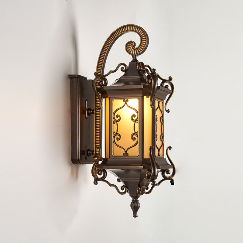 Traditional European Aluminum Arc Carving Frame Water Ripple Glass 1-Light Outdoor Waterproof Wall Sconce Lamp For Garden