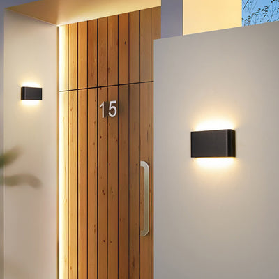 Lámpara de aplique de pared LED de aluminio y PC curva rectangular impermeable creativa contemporánea para patio exterior 