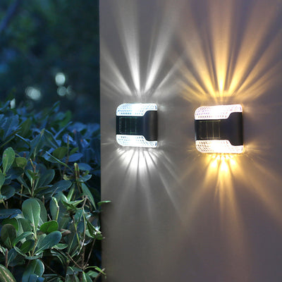 Lámpara de aplique de pared LED de aluminio y PC curva rectangular impermeable creativa contemporánea para patio exterior 