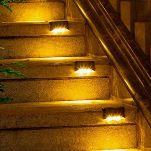 Contemporary Industrial PP Square Waterproof LED Solar Outdoor Step Light For Garden