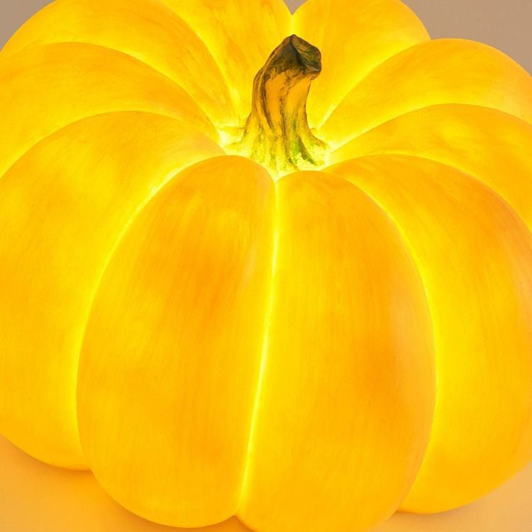 Modern Art Deco Solar Waterproof Pumpkin Round Resin LED Outdoor Light For Garden