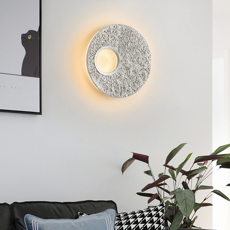 Contemporary Scandinavian Round Hardware Resin LED Wall Sconce Lamp For Bedroom