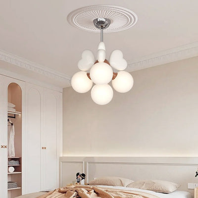 Contemporary Scandinavian Cream Love Heart Kids Round Orb Hardware Resin PE 4/6 Light Chandelier For Bedroom