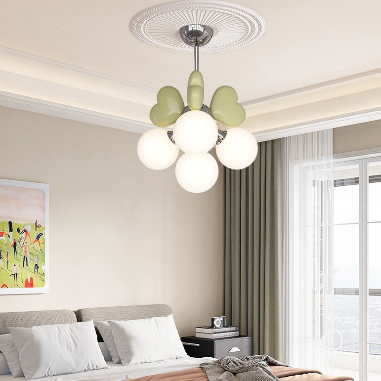 Contemporary Scandinavian Cream Love Heart Kids Round Orb Hardware Resin PE 4/6 Light Chandelier For Bedroom