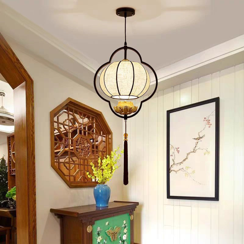 Traditional Chinese Round Oval Iron Fabric 1-Light Pendant Light For Living Room