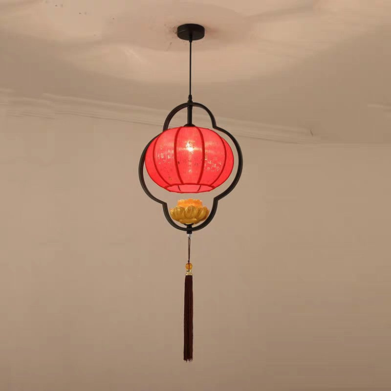 Traditional Chinese Round Oval Iron Fabric 1-Light Pendant Light For Living Room