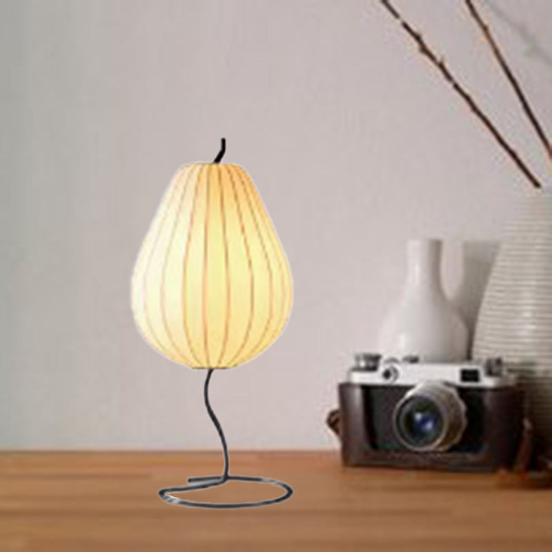 Traditional Japanese Pear Shape Oval Iron Fabric 1-Light Table Lamp For Bedroom