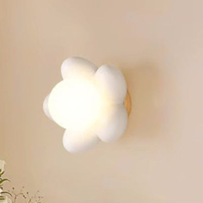 Contemporary Scandinavian Cream Flower Round Wood Resin 1-Light Wall Sconce Lamp For Bedroom