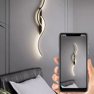 Modern Minimalist Long Curve Aluminum Silicone LED Wall Sconce Lamp For Bedroom