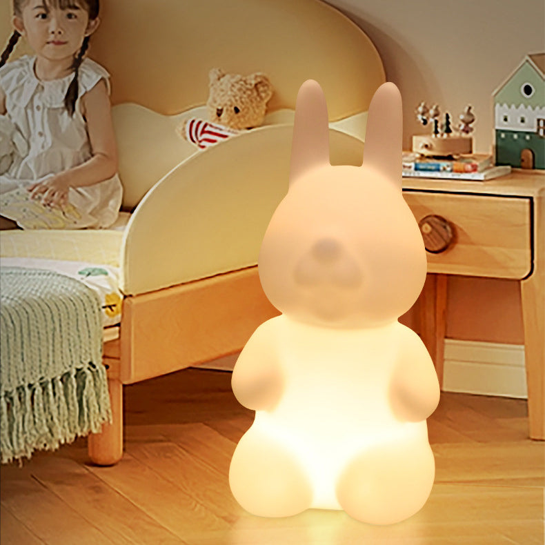 Zeitgenössische kreative Kaninchen PE Kunststoff LED Stehlampe für Schlafzimmer 