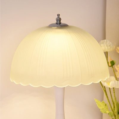 Traditional French Dome Glass Iron LED Table Lamp For Bedroom