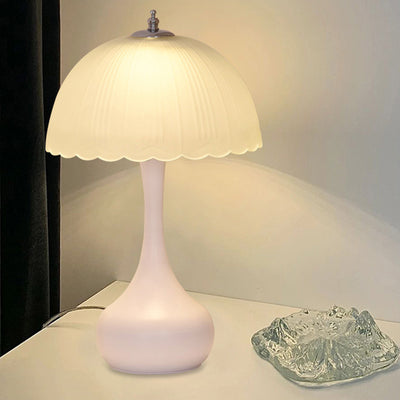 Traditional French Dome Glass Iron LED Table Lamp For Bedroom