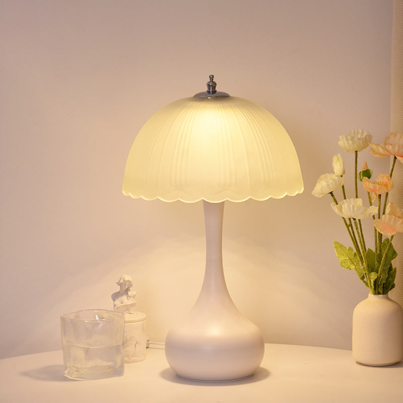 Traditional French Dome Glass Iron LED Table Lamp For Bedroom