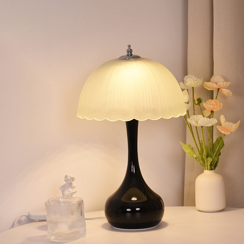 Traditional French Dome Glass Iron LED Table Lamp For Bedroom