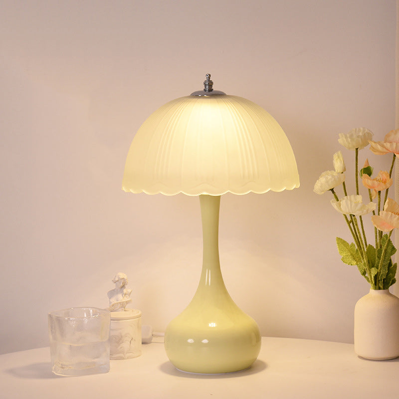 Traditional French Dome Glass Iron LED Table Lamp For Bedroom