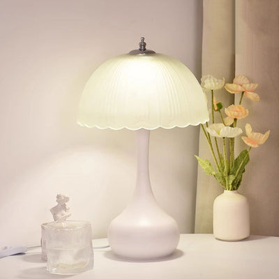 Traditional French Dome Glass Iron LED Table Lamp For Bedroom