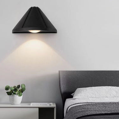 Modern Simplicity Half Cone Aluminum Optical Lens LED Wall Sconce Lamp For Bedroom