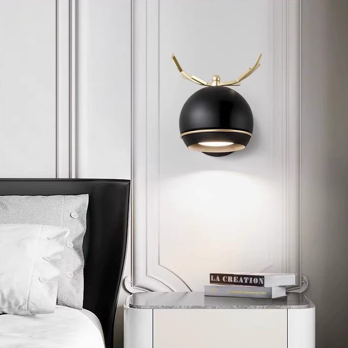 Contemporary Creative Antlers Globe Iron 1-Light Wall Sconce Lamp For Bedroom