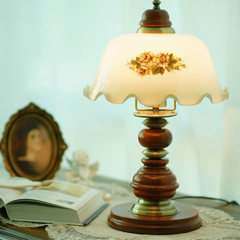 Traditional Chinese Flower Dome Glass Copper Solid Wood 1-Light Table Lamp For Bedroom