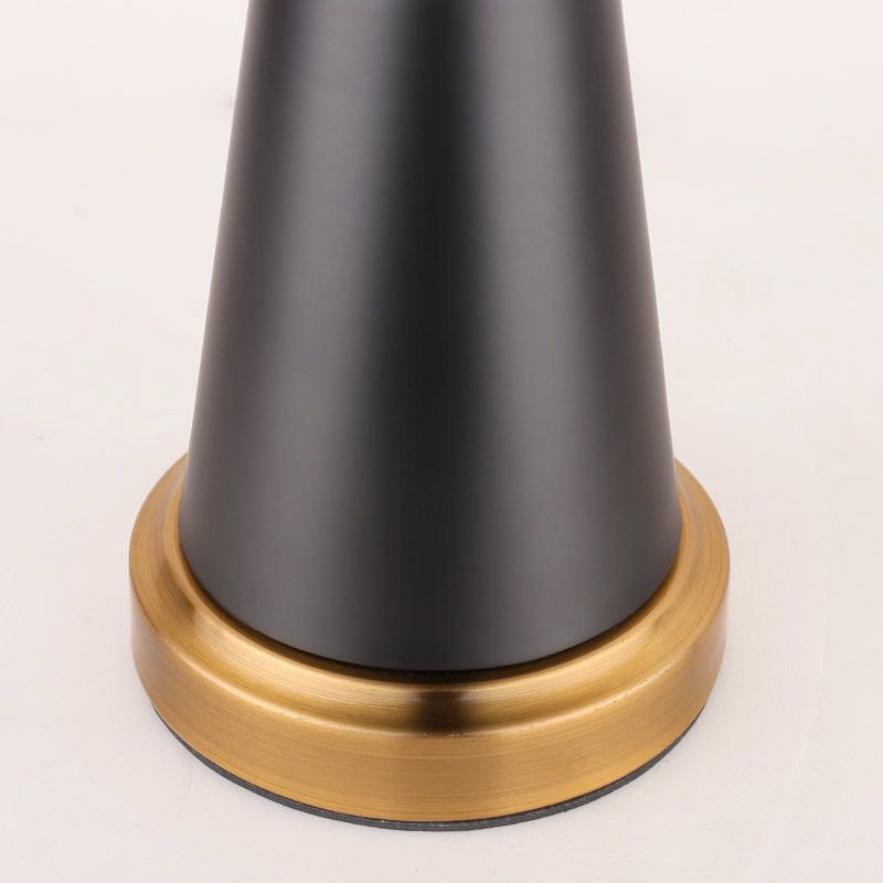 Traditional Chinese Frustum Cone Metal Fabric 1-Light Table Lamp For Bedroom