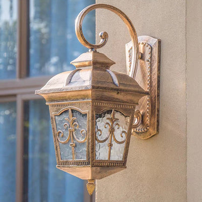 Traditional European Waterproof Quadrangular Aluminum Glass 1-Light Wall Sconce Lamp For Outdoor Patio