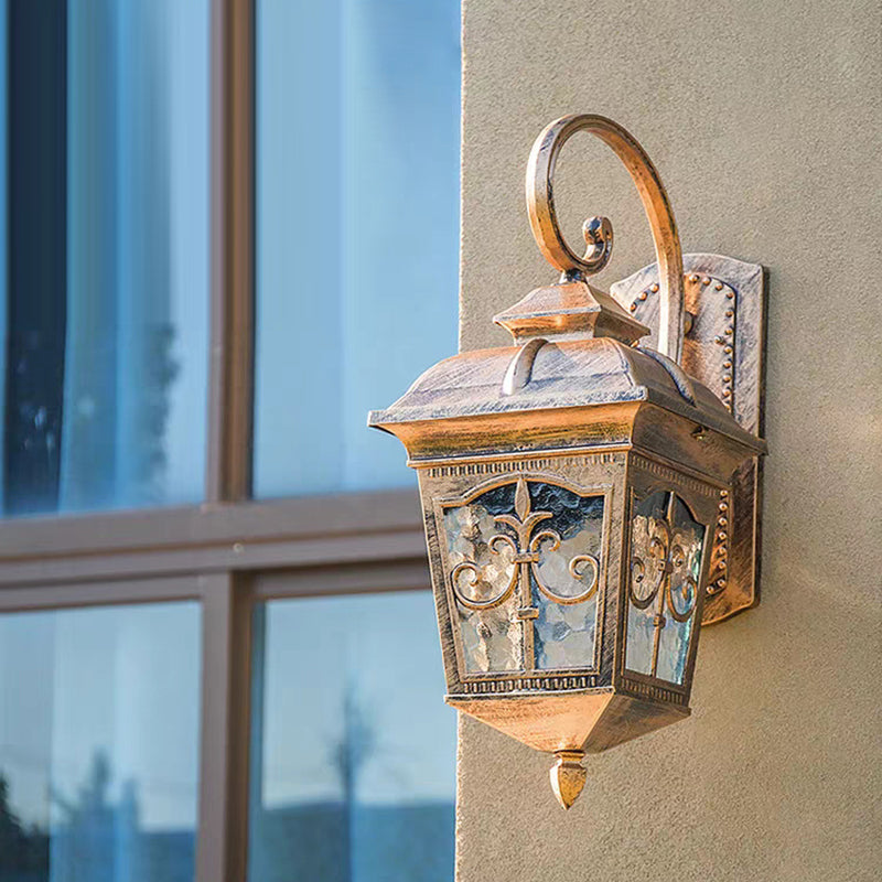 Traditional European Waterproof Quadrangular Aluminum Glass 1-Light Wall Sconce Lamp For Outdoor Patio