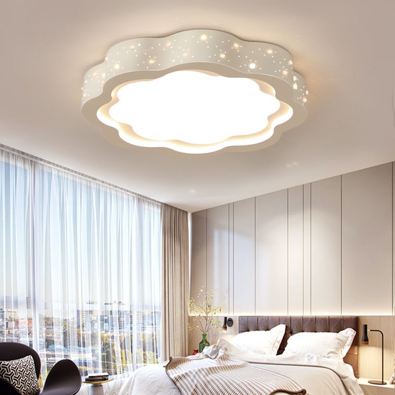 Modern Simplicity Flower Round Iron Acrylic LED Flush Mount Ceiling Light For Bedroom