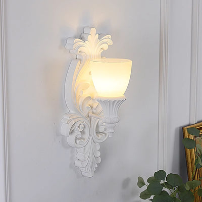 Traditional French Cream Flower Carved Glass Resin 1-Light Wall Sconce Lamp For Living Room