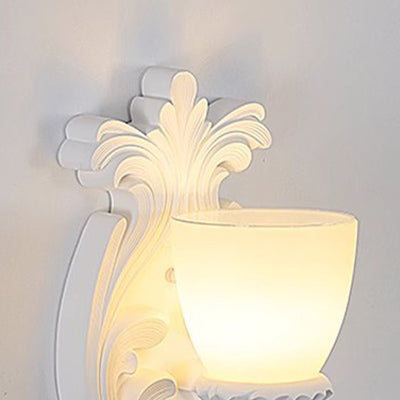 Traditional French Cream Flower Carved Glass Resin 1-Light Wall Sconce Lamp For Living Room