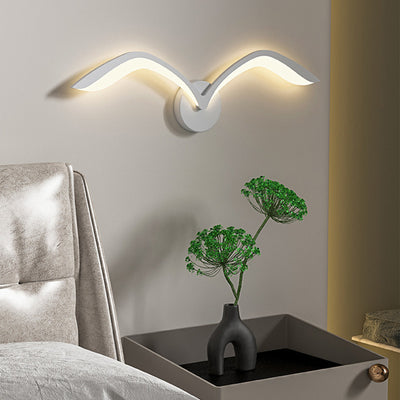 Zeitgenössische kreative Möwe Form gebogen Acryl Eisen LED Wandleuchte Lampe für Wohnzimmer 