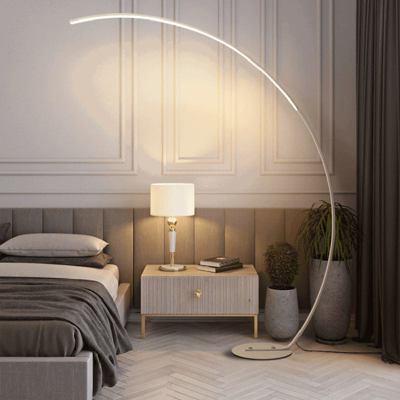 Modern Minimalist Curved Line Aluminum LED Standing Floor Lamp For Living Room