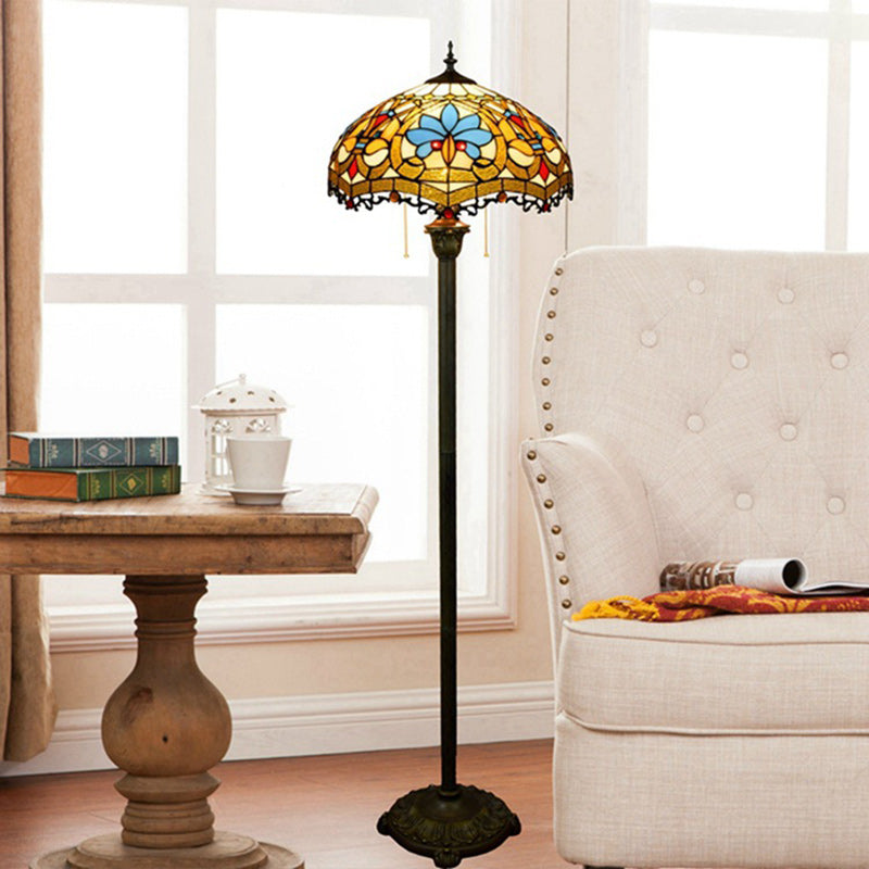 Traditional Tiffany Round Petal Glass Resin Iron 1-Light Standing Floor Lamp For Living Room