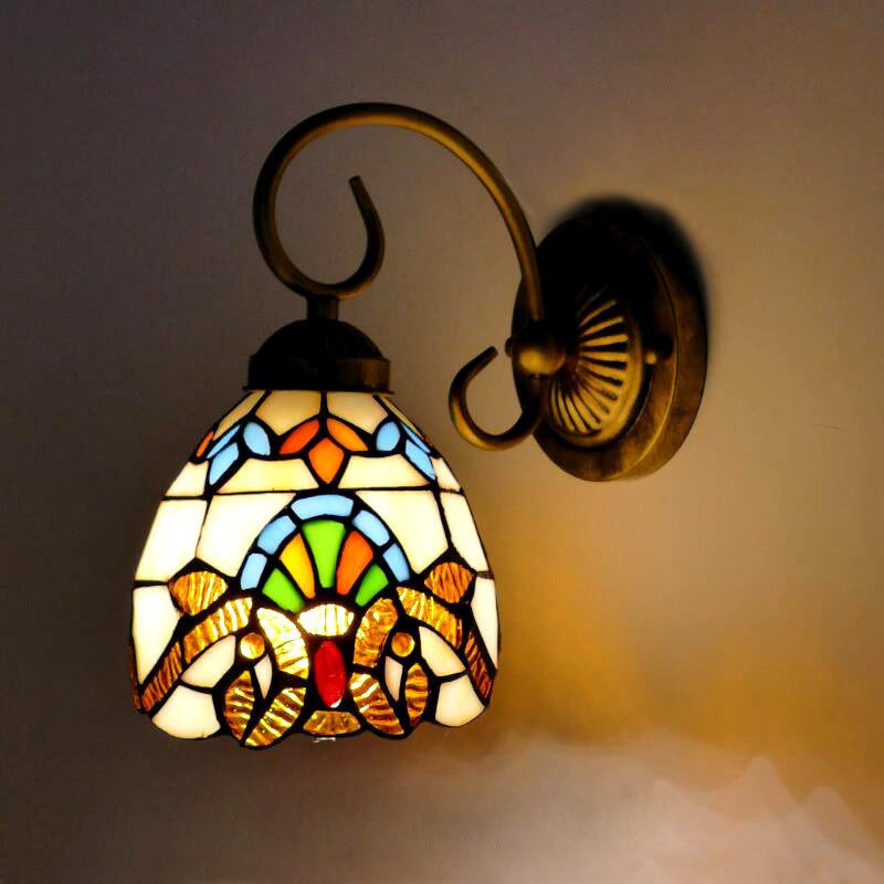 Traditional Tiffany Flower Pod Round Glass Iron 1-Light Wall Sconce Lamp For Living Room