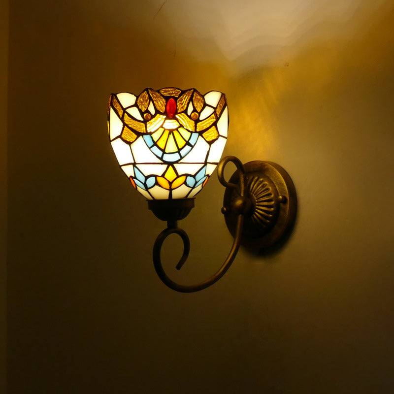 Traditional Tiffany Flower Pod Round Glass Iron 1-Light Wall Sconce Lamp For Living Room