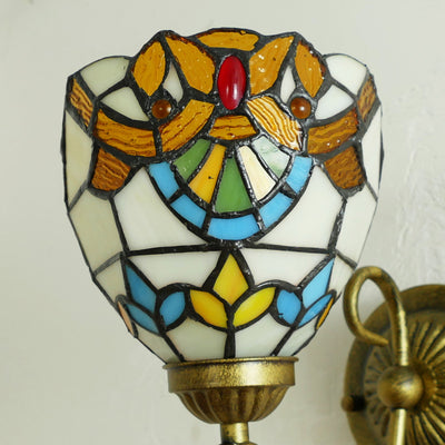 Traditional Tiffany Flower Pod Round Glass Iron 1-Light Wall Sconce Lamp For Living Room