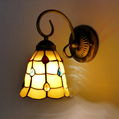 Traditional Tiffany Flower Pod Round Glass Iron 1-Light Wall Sconce Lamp For Living Room