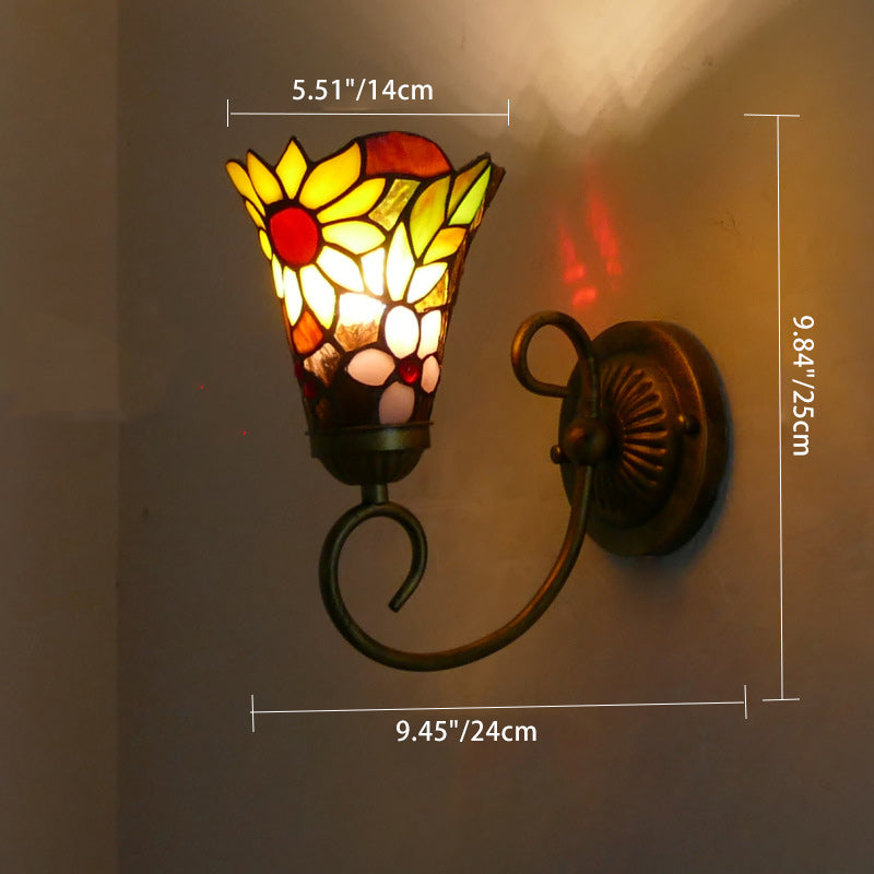 Traditional Tiffany Flower Pod Round Glass Iron 1-Light Wall Sconce Lamp For Living Room