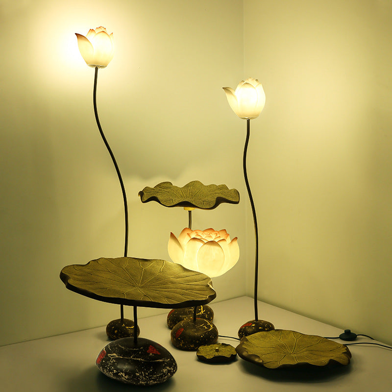 Traditional Chinese Round Lotus Flower Resin Hardware 1-Light Standing Floor Lamp For Bedroom